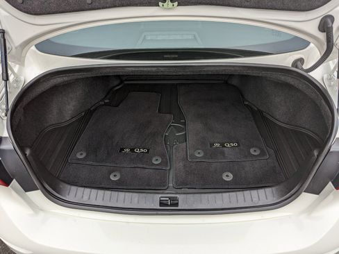 Used 2015 INFINITI Q50 Premium w/ Navigation Package image 40