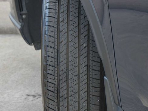 Certified 2025 Honda CR-V EX image 29