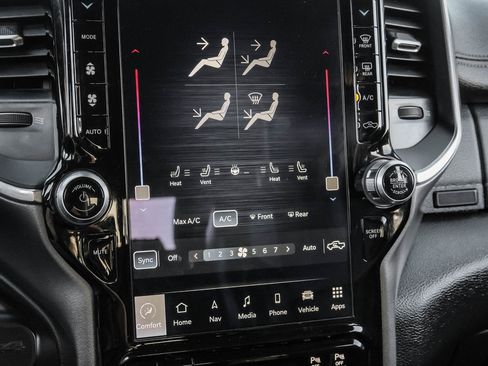 Used 2022 RAM 3500 Laramie image 24