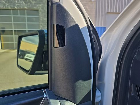 Used 2025 Ford F150 Lariat w/ Tow/Haul Package AWD/4WD image 11