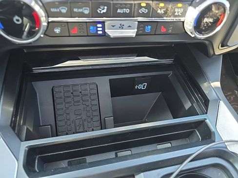 Used 2026 Ford F250 Platinum AWD/4WD image 28