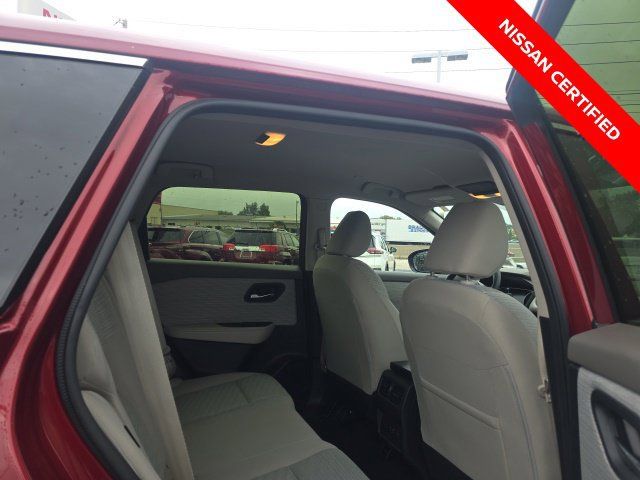 Certified 2023 Nissan Rogue SV AWD/4WD image 14