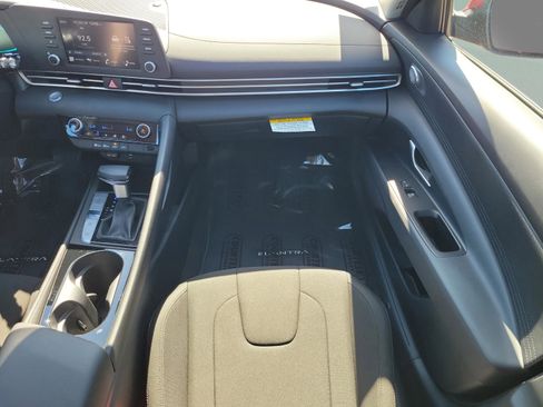 New 2026 Hyundai Elantra Blue image 16