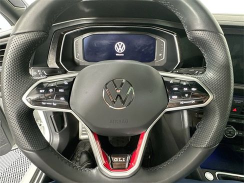 Used 2023 Volkswagen Jetta GLI Autobahn image 21