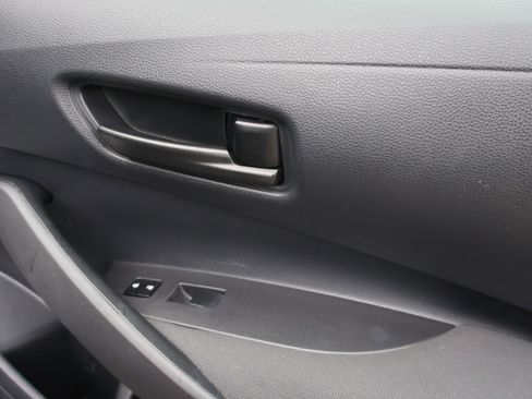 Used 2024 Toyota Corolla LE FWD image 6