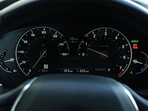 Used 2019 BMW X3 sDrive30i w/ Driving Assistance Package image 12