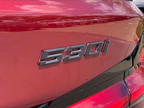 Used 2023 BMW 530i w/ M Sport Package image 10