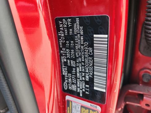 Used 2024 Hyundai Elantra SEL image 24