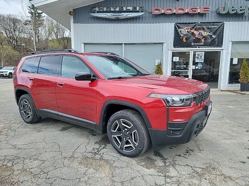 New 2026 Jeep Cherokee Laredo AWD/4WD image 1