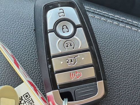 Used 2026 Ford Escape Active w/ Cold Weather Package FWD image 32