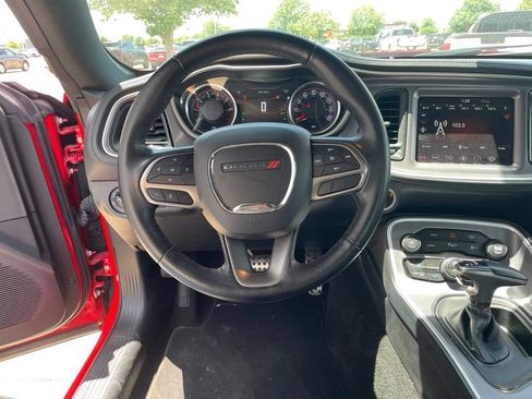 Used 2022 Dodge Challenger SXT w/ Plus Package RWD image 13