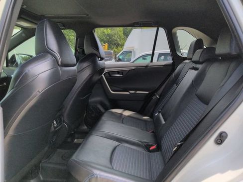 Used 2020 Toyota RAV4 XSE w/ XSE Grade Weather Package AWD/4WD image 16