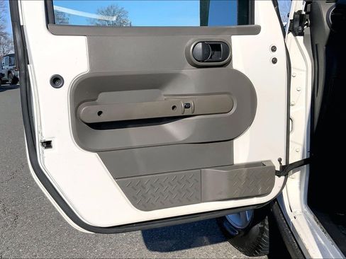 Used 2009 Jeep Wrangler Rubicon w/ Dual Top Group image 18