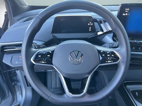 Used 2023 Volkswagen ID.4 Pro image 15