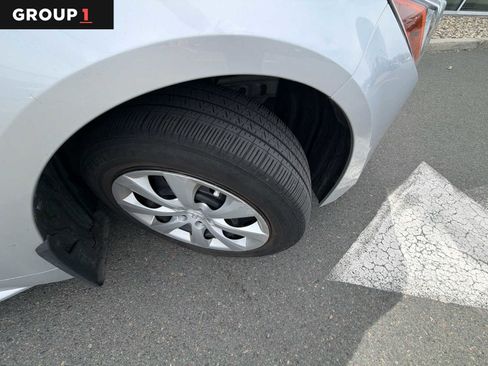 Used 2023 Toyota Corolla LE w/ Carpet Mat Package (TMS) FWD image 11