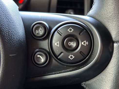 Used 2020 MINI Cooper 4-Door Hardtop FWD image 26
