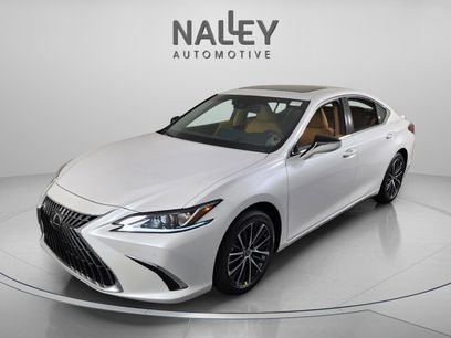 New 2025 Lexus ES 300h w/ Premium Package
