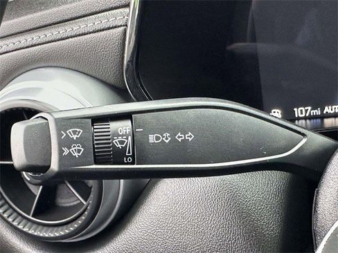 Certified 2024 Chevrolet Colorado LT image 28