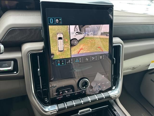 New 2026 GMC Yukon XL Denali w/ Denali Reserve Package AWD/4WD image 35