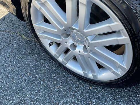 Used 2009 Mercedes-Benz C 300 4MATIC Sedan image 13