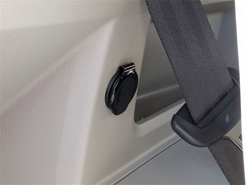 New 2026 Volkswagen Atlas SE image 31