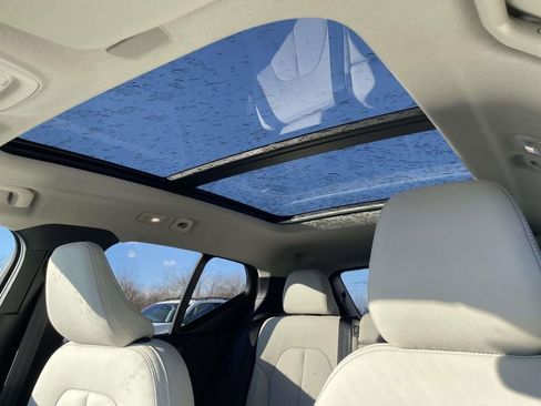 New 2026 Volvo XC40 B5 Plus w/ Protection Package Premier image 9