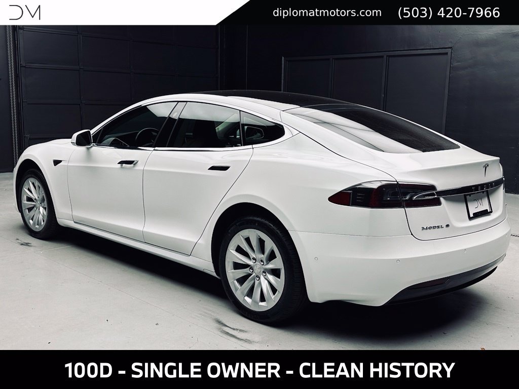 Used 2017 Tesla Model S 100D AWD/4WD image 4