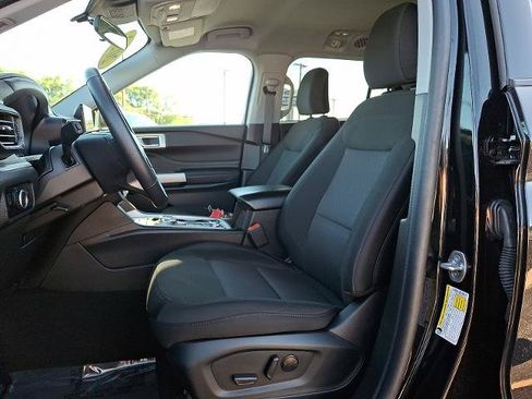 Certified 2023 Ford Explorer XLT AWD/4WD image 14