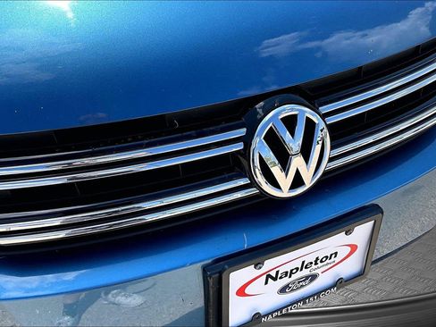 Used 2017 Volkswagen Tiguan Wolfsburg Edition AWD/4WD image 29
