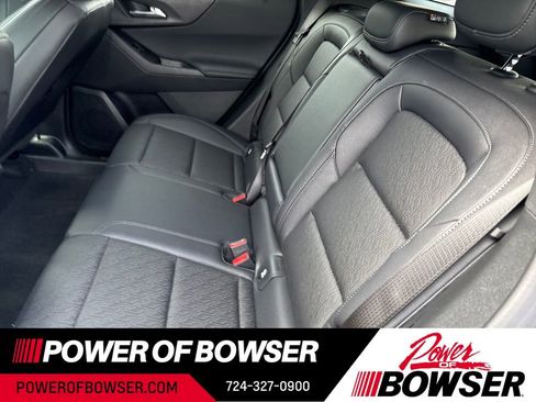 New 2026 Chevrolet Equinox LT w/ Convenience Package II AWD/4WD image 5