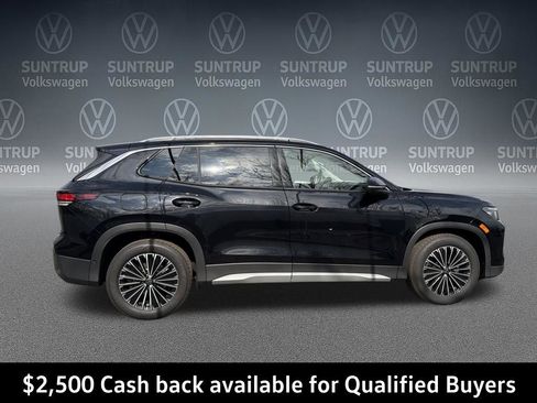 New 2026 Volkswagen Tiguan S FWD image 6