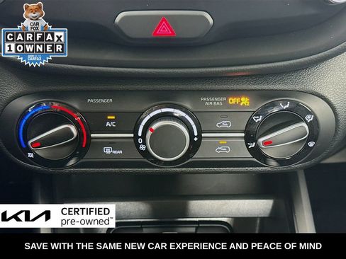 Certified 2025 Kia Soul LX w/ LX Technology Package FWD image 18