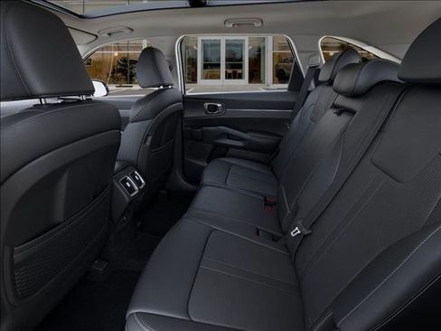 New 2025 Kia Sorento S w/ Panoramic Sunroof Package image 18