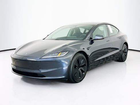 Used 2024 Tesla Model 3 Long Range AWD/4WD image 3