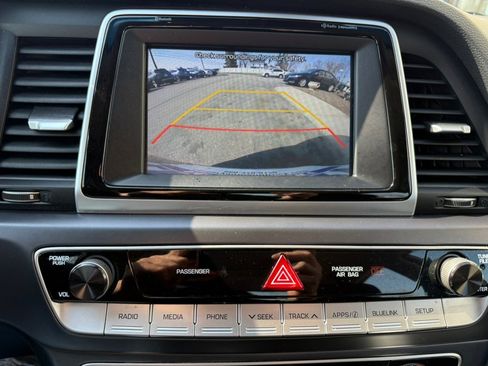 Used 2019 Hyundai Sonata SEL w/ Tech Package 02 FWD image 19