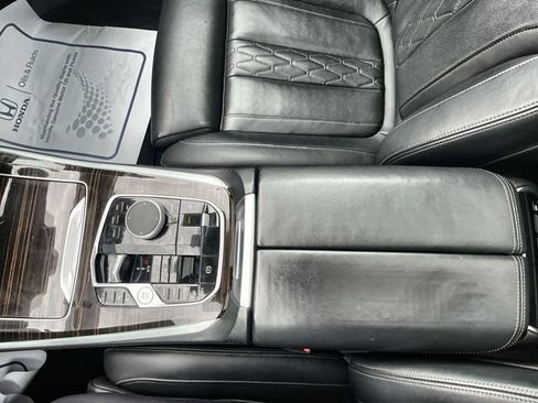 Used 2025 BMW X5 xDrive50e image 25