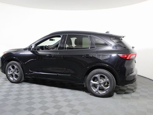 Certified 2024 Ford Escape ST-Line image 5