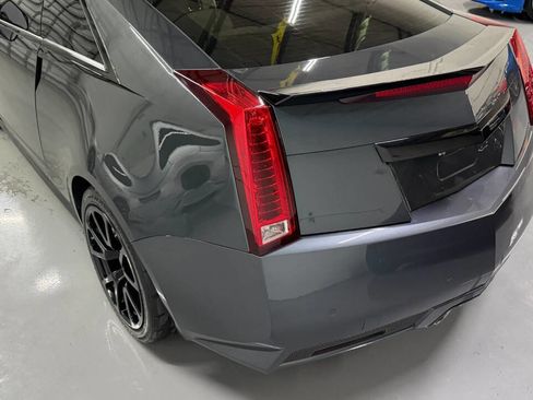 Used 2011 Cadillac CTS V w/ Wood Trim Package RWD image 17