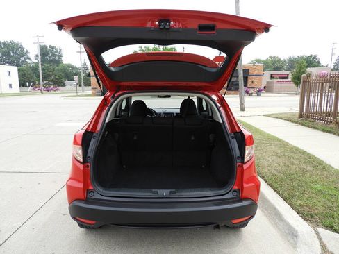 Used 2018 Honda HR-V LX image 22