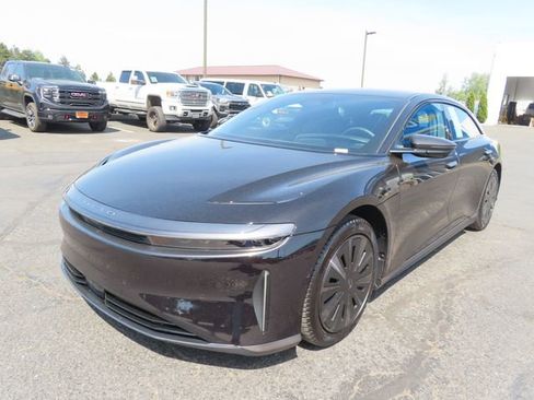 Used 2025 Lucid Air Pure RWD image 3