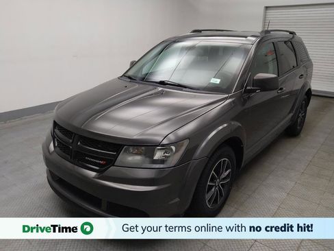 Used 2018 Dodge Journey SE w/ Connectivity Group FWD image 1
