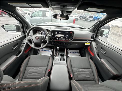 New 2026 Nissan Frontier PRO-4X image 20