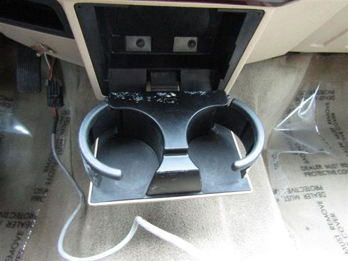 Used 2010 Ford F350 Lariat image 22