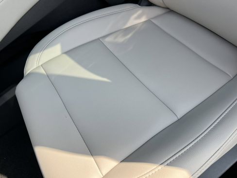 Certified 2025 Nissan Murano SL w/ Cargo Package image 11