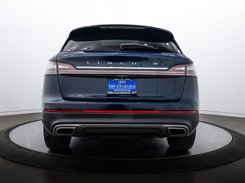 Used 2019 Lincoln Nautilus Reserve image 21