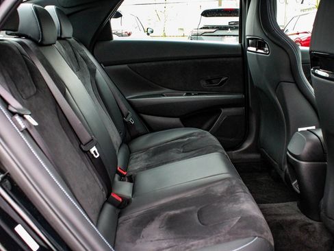 Used 2024 Hyundai Elantra N image 37