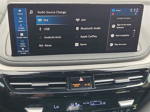 Used 2025 Acura MDX FWD image 13