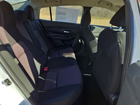 New 2026 Nissan Sentra SR w/ Floor Mat Package image 14