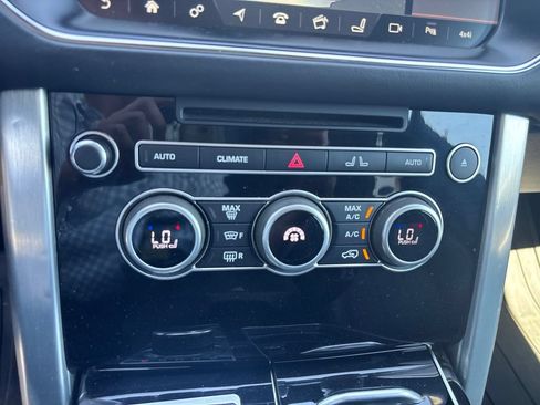 Used 2017 Land Rover Range Rover HSE AWD/4WD image 31