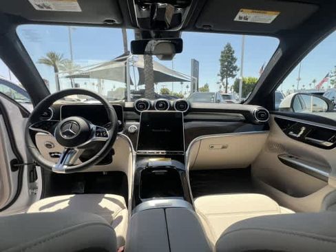New 2026 Mercedes-Benz GLC 300 image 12